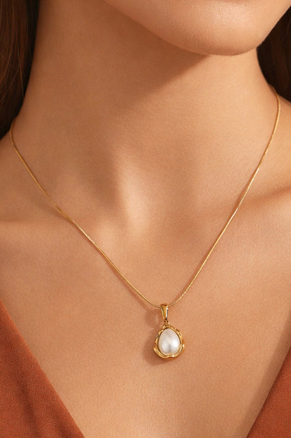 Mira Pearl Necklace