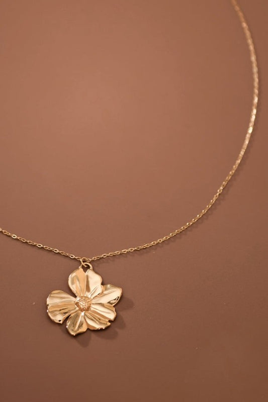 Cher Flower Necklace