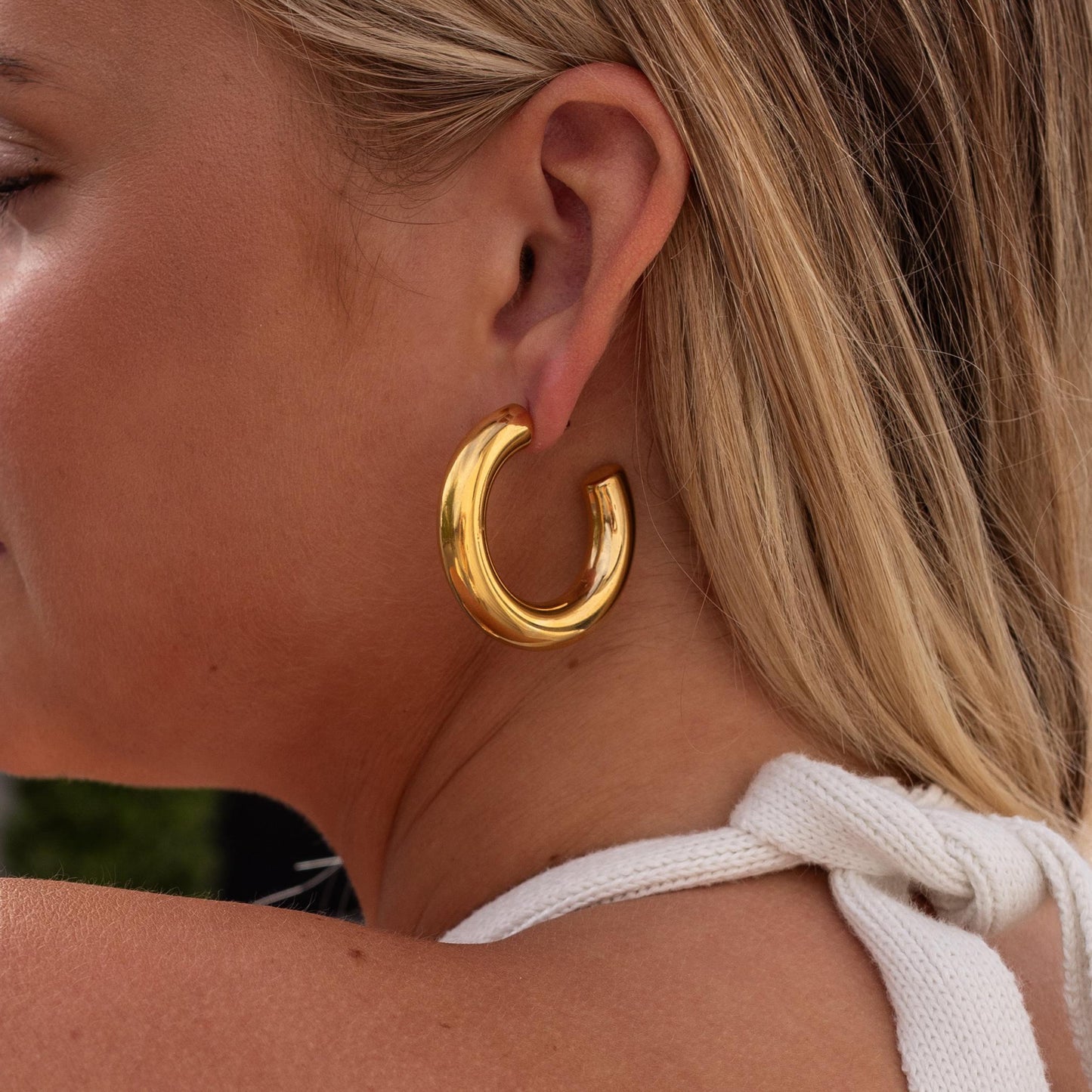 Jolie Large Hoops