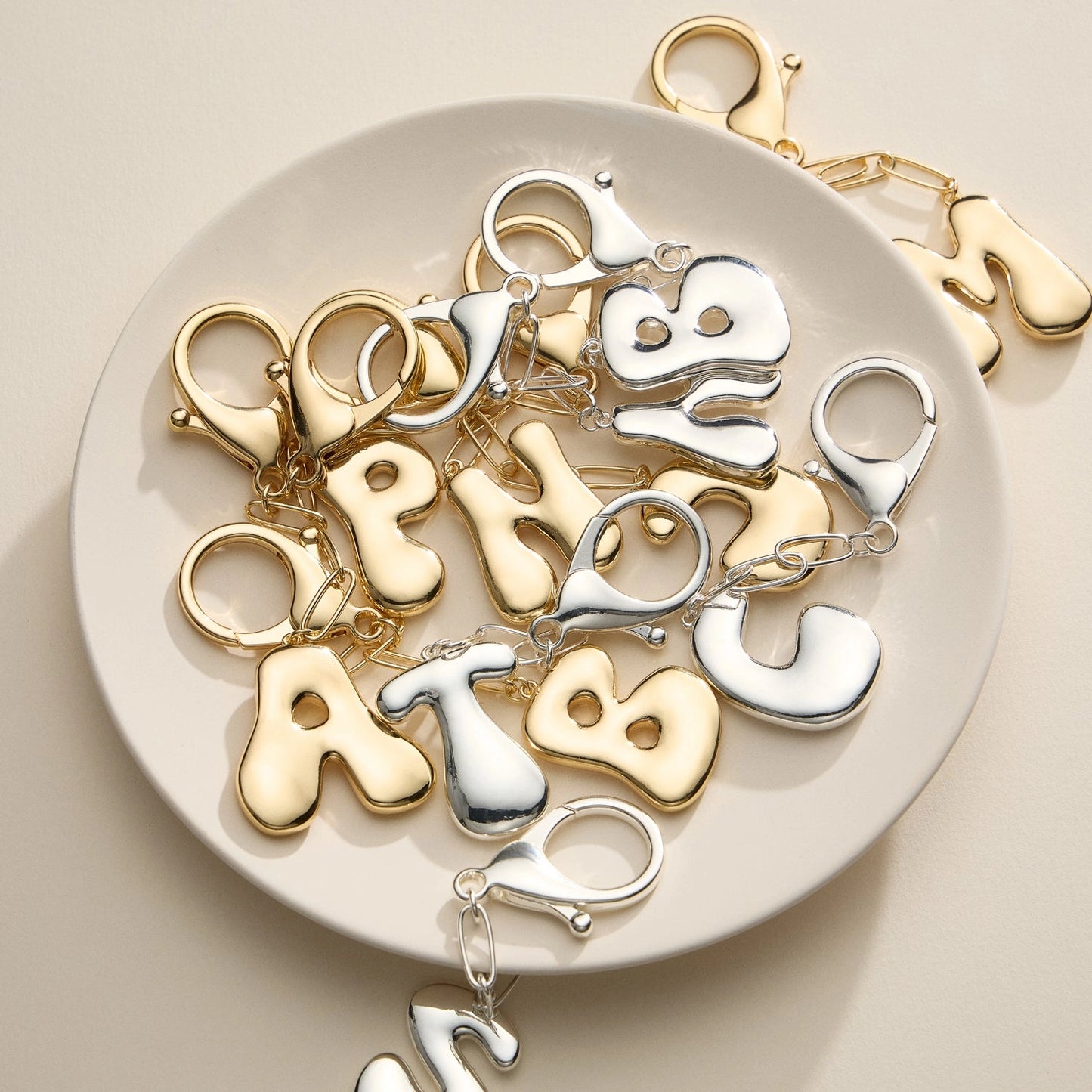 Bubble Letter Initial Keychain – Gold