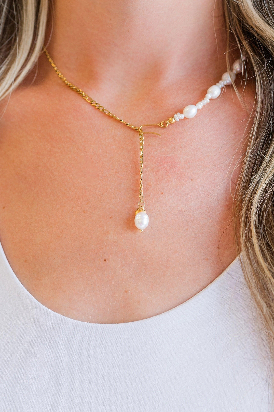 My Sister's Cottage | Waterproof | Freshwater Cultured Pearl Lariat Necklace