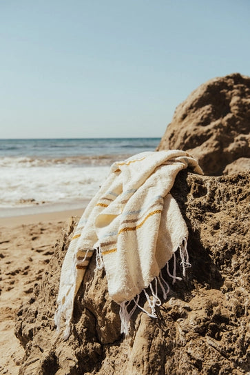 Sunday Throw Blanket