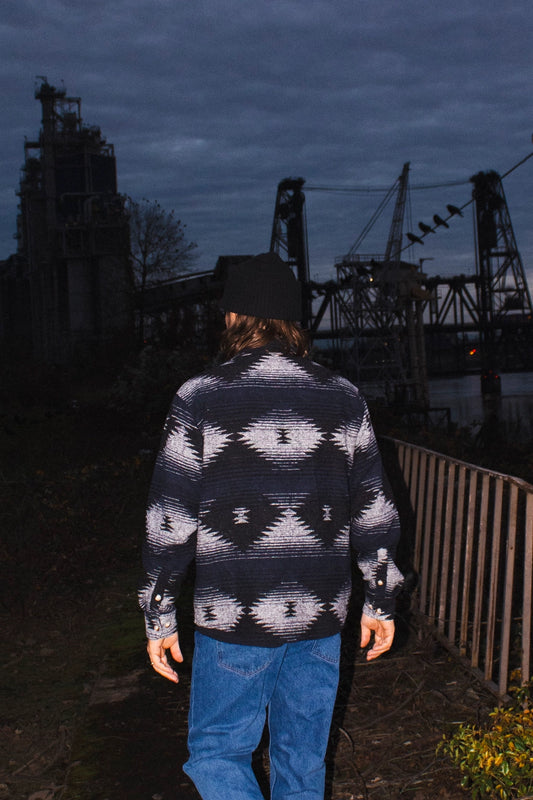 Moab Mid-Weight Button Down