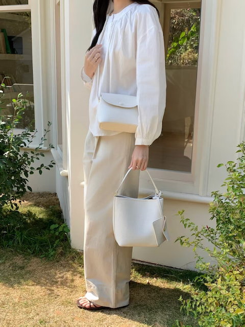 Amelia Hobo Bag w/Card Holder