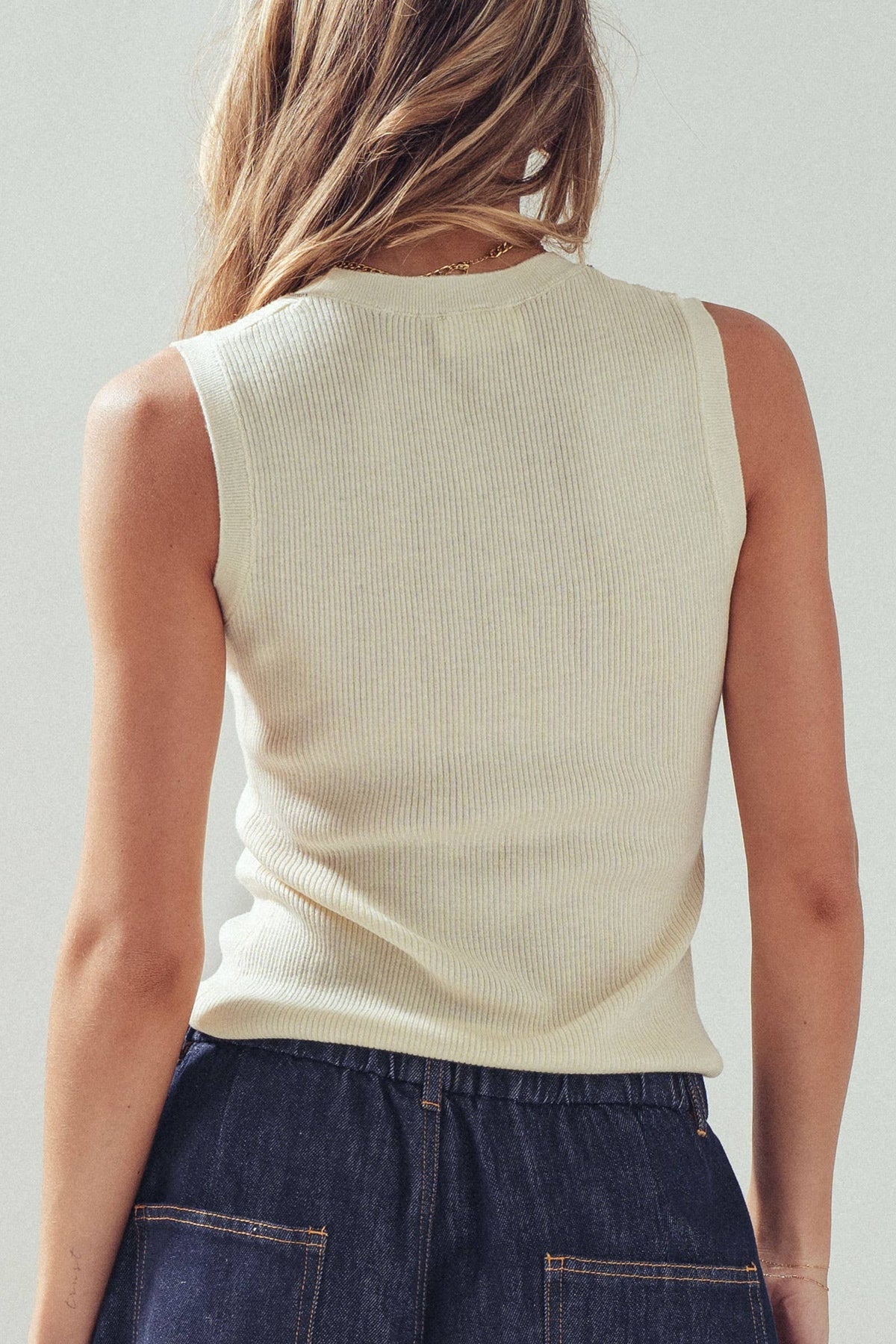 Naomi Contrast Trim Sweater Tank